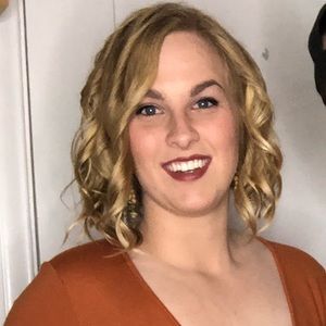 Meet your Posher, Samantha